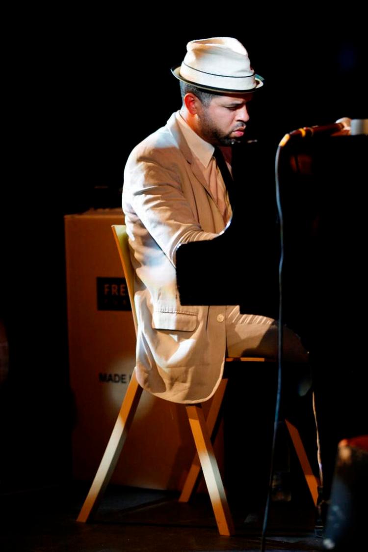 Kombination. Pianisten Jason Moran mestrer både det hårdtpumpede og genopfinder traditionen. 