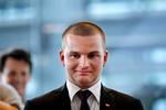 Politik. Thor Möger Pedersen forsvarede en afskaffelse af skatterabatten til udstationerede danskere. Det gør regeringen ikke længere. 