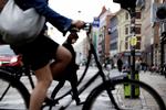Cykelby. Ayfer Baykal er en stor tilhænger af at skabe bedre forhold for de københavnske cyklister. 
