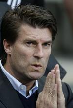 planlægning. Michael Laudrup begyndte sin karriere som udlandsprofessionel i Juventus, hvor Nicklas Bendtner nu har svært ved at få spilletid. 