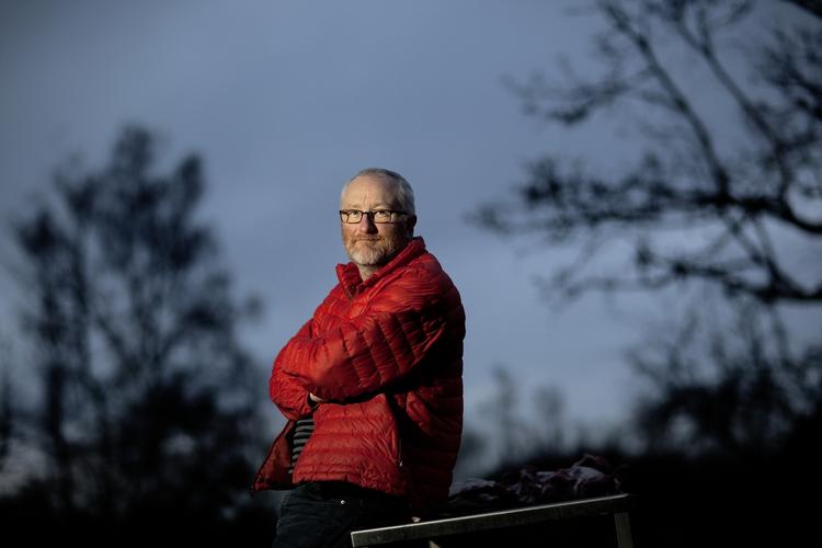 INJURIESAG. Ifølge Peter Aalbæk har hans advokat forelagt ham en forligstekst, hvor Zentropa frafalder sagen, hvis Ekko beklager artiklen om 'Klar til optagelse' 