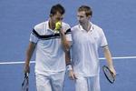 OVERRASKELSE. Frederik Løchte og Jonathan Marray skabte den helt store overraskelse ved Wimbledon i år. Nu er de ved at ryste den internationale tenniselite igen. 