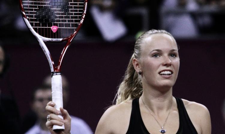 Omvendt. Wozniacki er i 2011 rutsjet ned på verdensranglistens 10.-plads, mens Frederik Løchte Nielsen fik sit gennembrud som doublespiller, da han vandt den hæderkronede Wimbledon-turnering. 