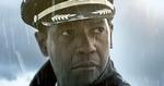 STYRT. Denzel Washington spiller fordrukken kaptajn i flystyrt. Filmen bliver nok ikke vist som fly-underholdning. 
