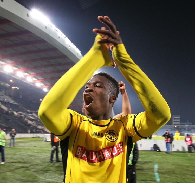 TÆT. Med endnu en sejr over Udinese sørgede Pascal Doubai og Young Boys for en ekstrem tæt pulje, der også tæller Anzhi og Liverpool. 