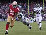 Touchdown. Frank Gore (t.v.) var med til at skaffe point til 49ers. 