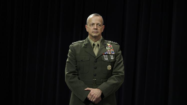 karriere. 58-årige John Allen er firestjernet general for de amerikanske marinestyrker. Sidste år blev han indsat som leder for den Nato-ledede styrke i Afghanistan. 
