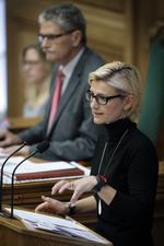 Beskæftigelsesministeren fremsætter lovforslag til beskæring af efterlønnen