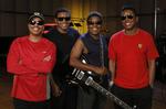 Motown.  The Jacksons er kendt for deres klassiske Motown-lyd og toppede i  slut-1960'erne og 70'erne hitlisterne mange gange. 