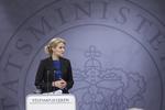Pressemøde. Det ville klæde Venstre, at være med til at løse landets udfordringer, siger statsministeren på et pressemøde. 