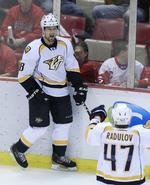 tilskuermagnet. Kevin Klein (tv) fejrer en scoring for Nashville Predators under en kamp i NHL i april i år. 