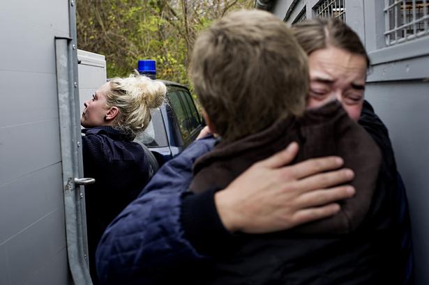 Fotosiden: Slut med politiheste