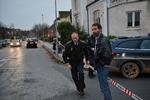 Afspærret. Politiet afspærrede i dag et større område i Nyborg, da de forfulgte et tip om endnu en pige, der kunne være blevet taget med af en mand, der tidligere har udsat to andre små piger for seksuelle overgreb. 