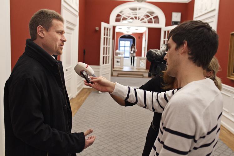 Udskældt. Tom Behnke får hård kritik fra venstrefløjen for sine gavmilde lønninger til tidligere medarbejder. 
