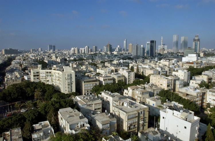 FARE. Et par raketter, affyret fra Gaza, er slået ned nær den israelske millionby Tel Aviv. 