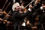 Sublimt. Dirigenten Simon Rattle skabte lækkerhed og tilføjede intensitet til udtrykket. 