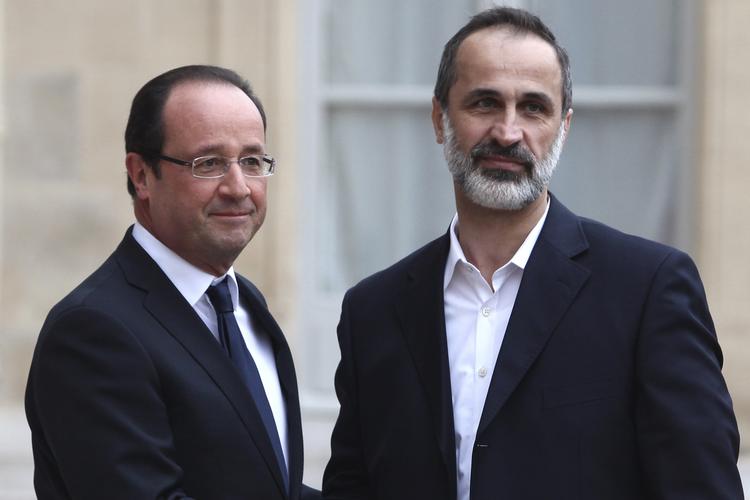 allierede. François Hollande har i dag haft besøg af Ahmed Moaz al-Khatib, der er leder af den nydannede oppositionsgruppe Syriens Nationale Koalition for Opposition og Revolutionære Styrker. 