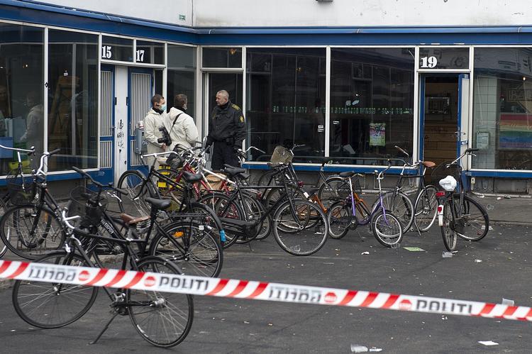 Tragedie. Det vides endnu ikke, hvad motivet var, da en 21-årig mand blev stukket ihjel og dræbt på Bakken. 