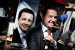 fokusstjæler. Jens Rohde tog al fokus på Venstres landsmøde i Herning i går, da der pludselig opstod strid om hans ellers sikre valg som partiets spidskandidat ved det næste valg til Europaparlamentet. 