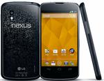 EKSPANSION. Ud over at sælge mobiltelefoner under Google-navnet som Nexus 4 (bill.) forhandler søge-mastodonten også om at lægge hånd på radiofrekvenser til et nyt mobilnetværk. 