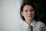 'Statsminister'. Sidste Babett Knudsen spiller statsministeren i tv-serien Borgen og var nomineret til en Emmy for bedste kvindelige hovedrolle. 