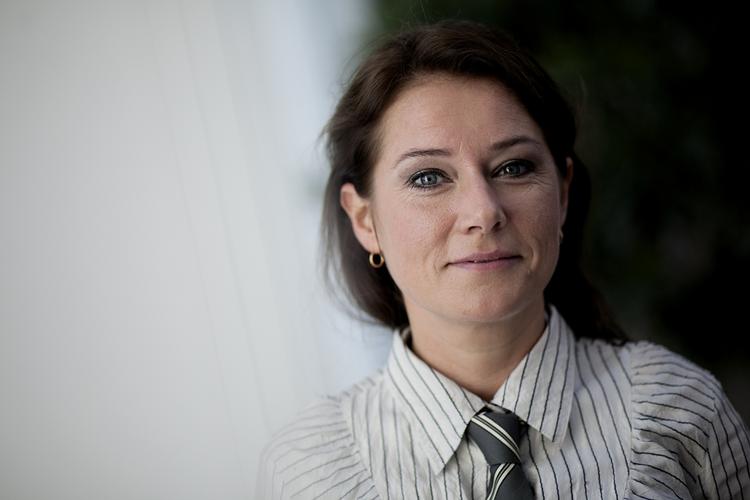 'Statsminister'. Sidste Babett Knudsen spiller statsministeren i tv-serien Borgen og var nomineret til en Emmy for bedste kvindelige hovedrolle. 