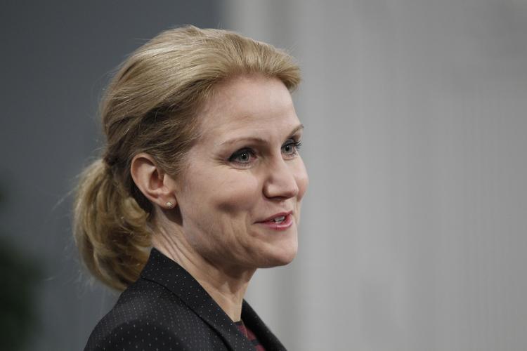 Pressemøde. Helle Thorning-Schmidt afviser på dagens pressemøde Venstres krav om nulvækst. 