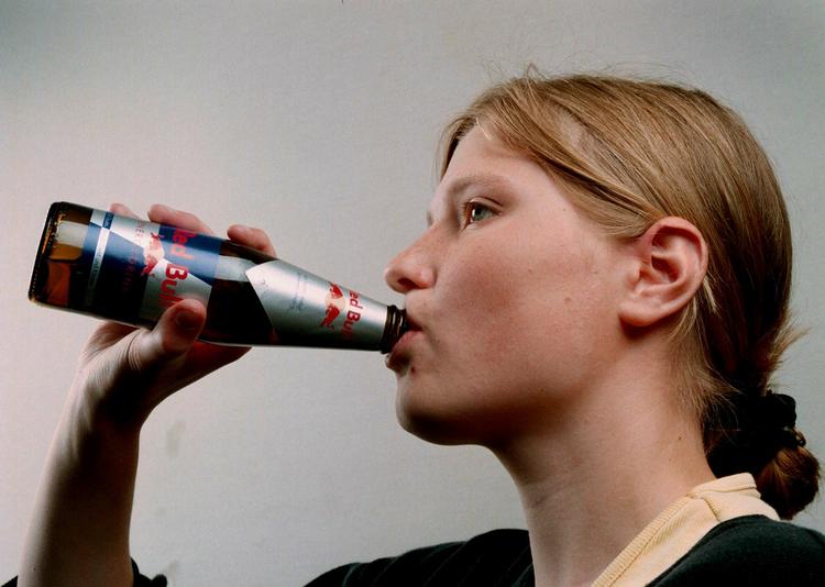 ENERGIDRIK. Red Bull er populær herhjemme. (Arkivfoto) 