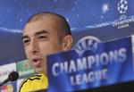 ude. Chelsea FC skal finde en ny træner, efter fyringen af Roberto di Matteo. den tidligere Barcelona-træner Pep Guardiola har tidligere været nævnt i forbindelse med trænersædet i London-klubben. 