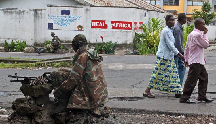 indtaget. Oprørere fra gruppen M23 indtog byen Goma i går - kl. 11.33 hævedede de - og nu bevæger de sig mod byen Bukavu, og planen er senere at indtage hovedstaden Kinshasa. 