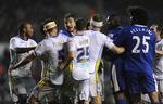 solgt. Spillere fra Leeds United (i hvidt) i kamp mod Everton i en pokalkamp i september i år på hjemmebanen Elland Road. 