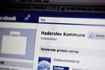 Brugere. Med mere end 1 milliard brugere på verdensplan er Facebook et populært værested. Det er dog ikke kun personer, men også kommuner, politi og lignende, der bruger det sociale netværk til at nå ud til andre mennesker. 