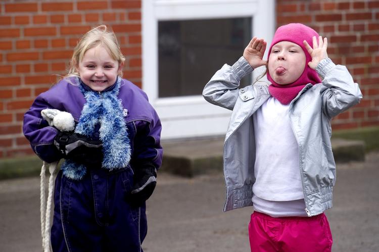 ØVBØV. Folkeskolen er ikke indrettet lige godt til drenge og piger, mener undervisningsminister Christine Antorini (S). 