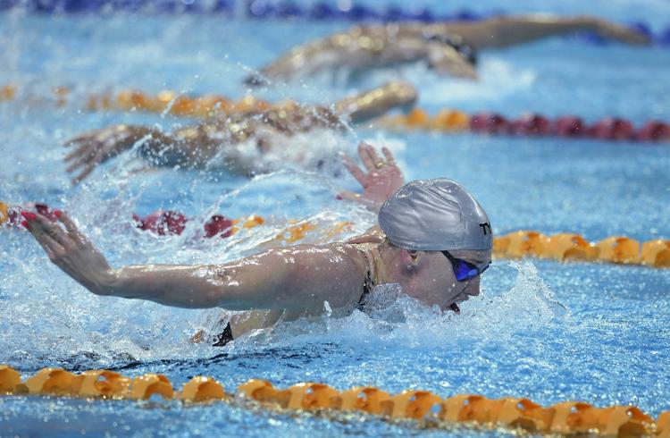 HATTRICK. Tre medaljer har Jeanette Ottesen hidtil vundet ved kortbane-EM, hvor hun har yderligere tre starter tilbage. 