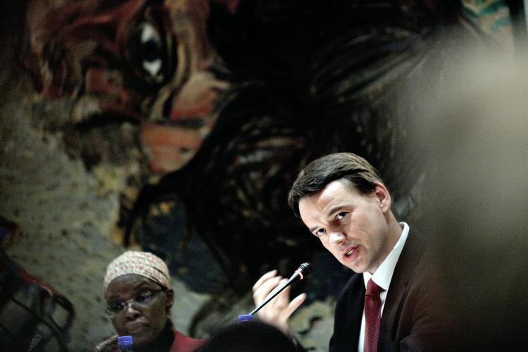 udviklingstøtte. Udviklingsminister Christian Friis Bach lancerer ny udviklings- og kulturstrategi i dag sammen med kulturminster Uffe Elbæk. 
