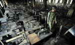 brandfælde. 110 mennesker omkom, da der i lørdags opstod brand i denne tekstilfabrik i Bangladesh. 