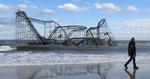 ATTRAKTION. Borgmesteren i den populære badeby, Seaside Heights, synes, at den oversvømmede rutschebane skal blive for turisternes fornøjelse. 