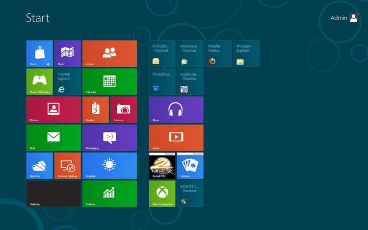 LANGSOMT. Salget af Windows 8 (bill.) går ikke helt så hurtigt, som Microsoft kunne ønske sig, siger kilder i selskabet. 