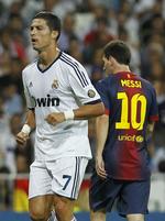 Rivaler. Ronaldo har tre år i træk fået baghjul i den individuelle afstemning af Messi, men har fire år i træk været på verdensholdet. 