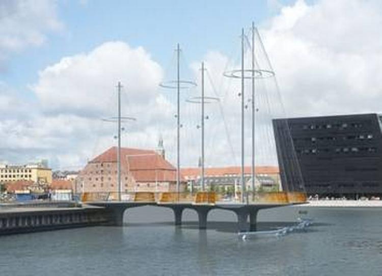 Skærmer. Den nye bro ødelægger klagerens udsigt til Diamanten. Byggeriet kan dog fortsætte som planlagt. 