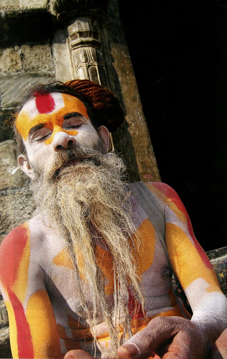 rejser. Tore Grønne er en trofast elsker af Tibet, og han skriver fremragende om sine cykeloplevelser fra de sidste ti år på verdens tag. 