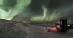 Eventyrligt. Nordlyset fascinerer og skaber myter, fortæller guiden. »Samerne lod ikke deres børn lege udendørs, når der var nordlys, fordi de troede, at det var de dødes ånder, som dansede«. 