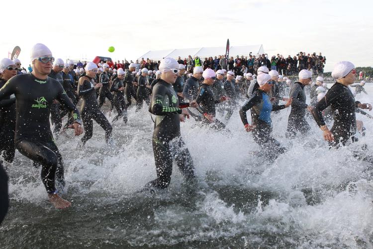 STJERNESTØV. Næste år i august vil den legendariske australske jernmand Chris McCormack være en del af flokken på Amager Strandpark. 