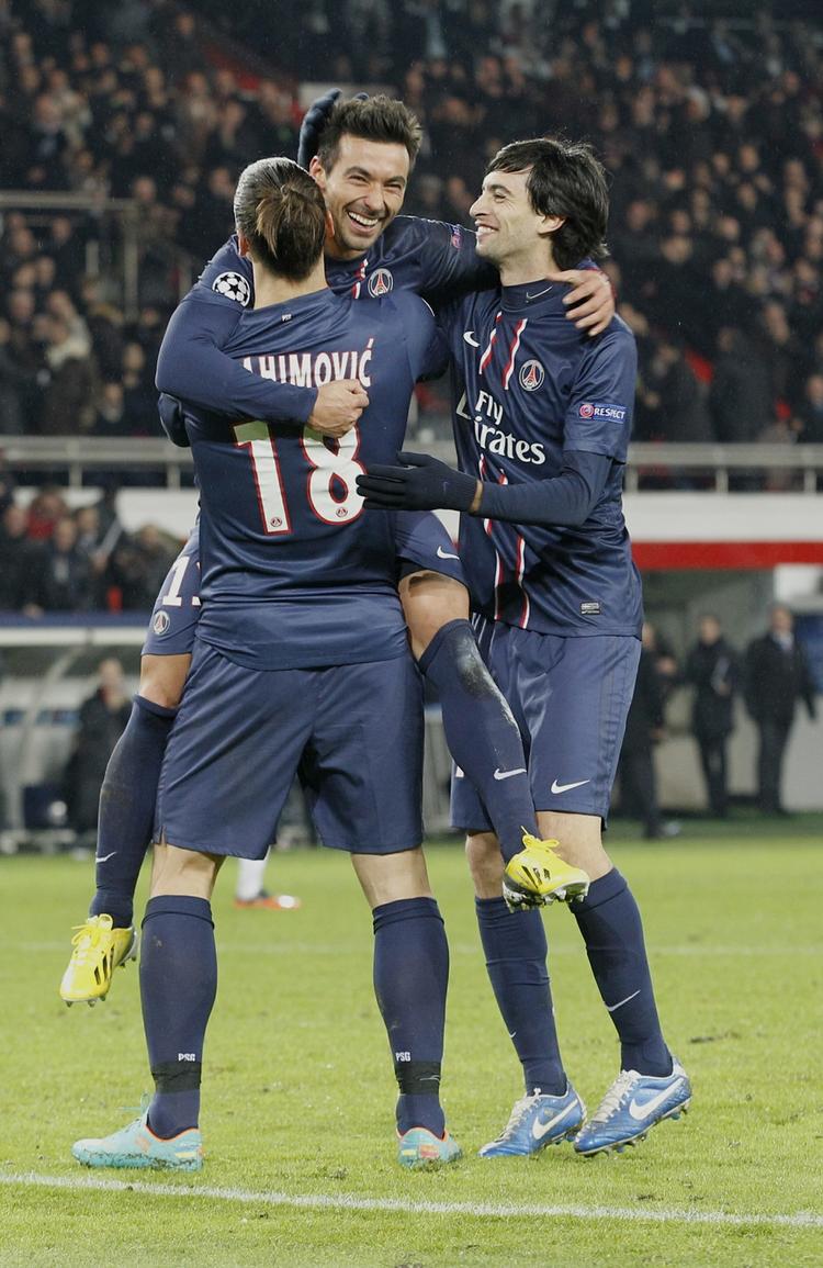 Gruppevindere. Pariserne kan i 1/8-finalen møde bl.a. Real Madrid, Milan eller Arsenal. 