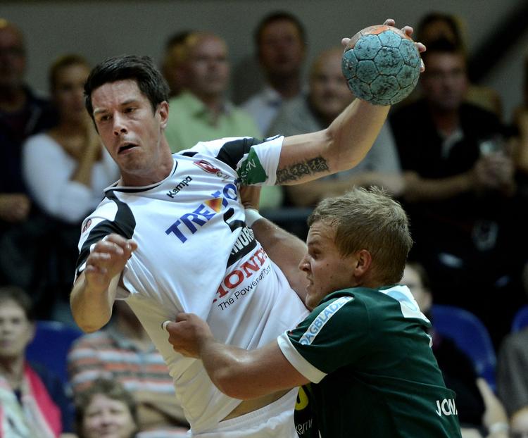 skadet. Kim Andersson i et gennembrud for KIF i en kamp mod Ringsted. 