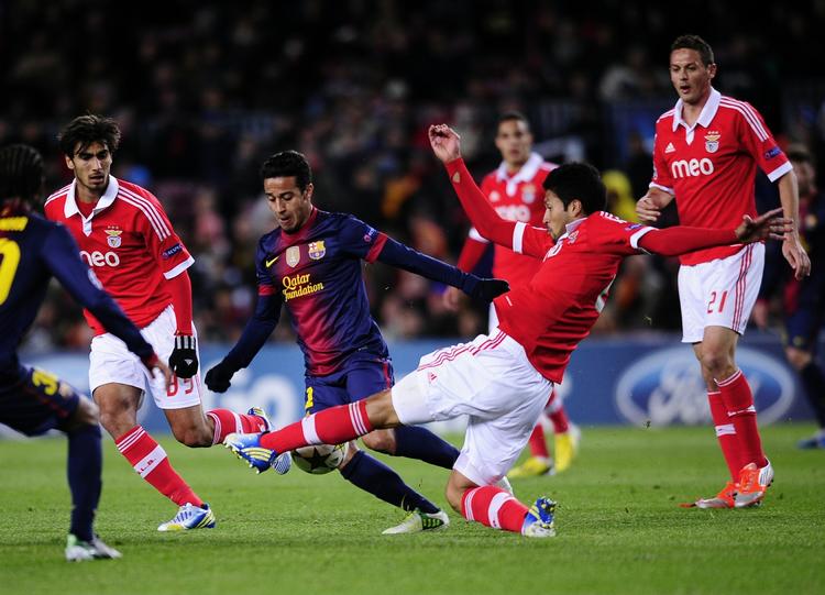 0-0. FC Barcelona startede med en hel reserver, da Benfica forgæves spillede for avancement. 