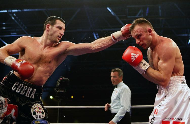 boksestil. Mikkel Kessler (th) er blevet mere bevægelig i ringen og angriber mere under den nye amerikanske træner. 