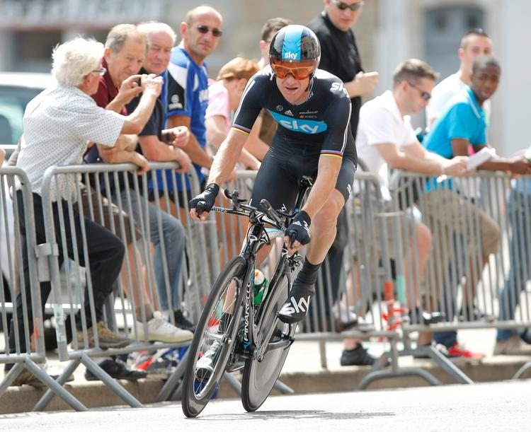 Købt. Michael Rogers har tidligere i karrieren tre gange været verdensmester i enkeltstart (2003-2005). Endvidere har han to gange kørt i top-10 i Tour de France (9 i 2006) og Giro d'Italia (7 i 2009). 