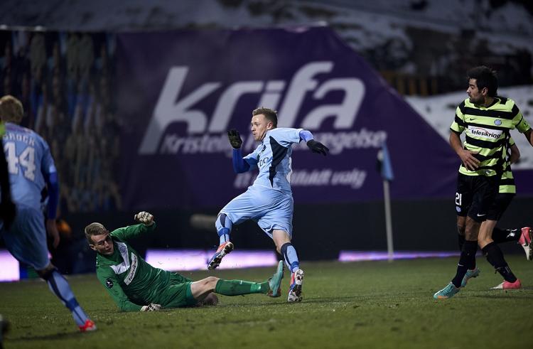 Matchvinder. Ronnie Schwartz scorede begge mål for Randers. 