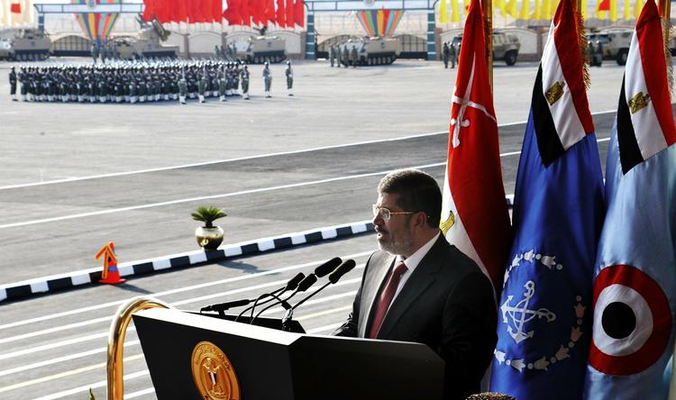 Upopulær. Morsi er de muslimske brødres mand. 
